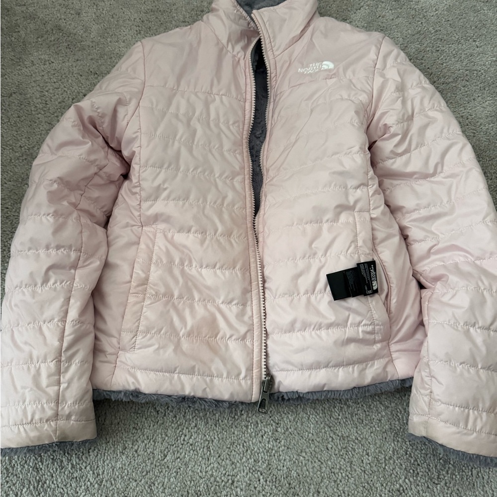 The North Face Light Pink Quilted Reversible Jacket Girls size Medium (10/12)